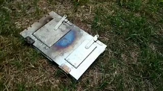 Компактная самодельная печка-щепочница
